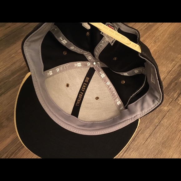 Hat - Picture 4 of 4